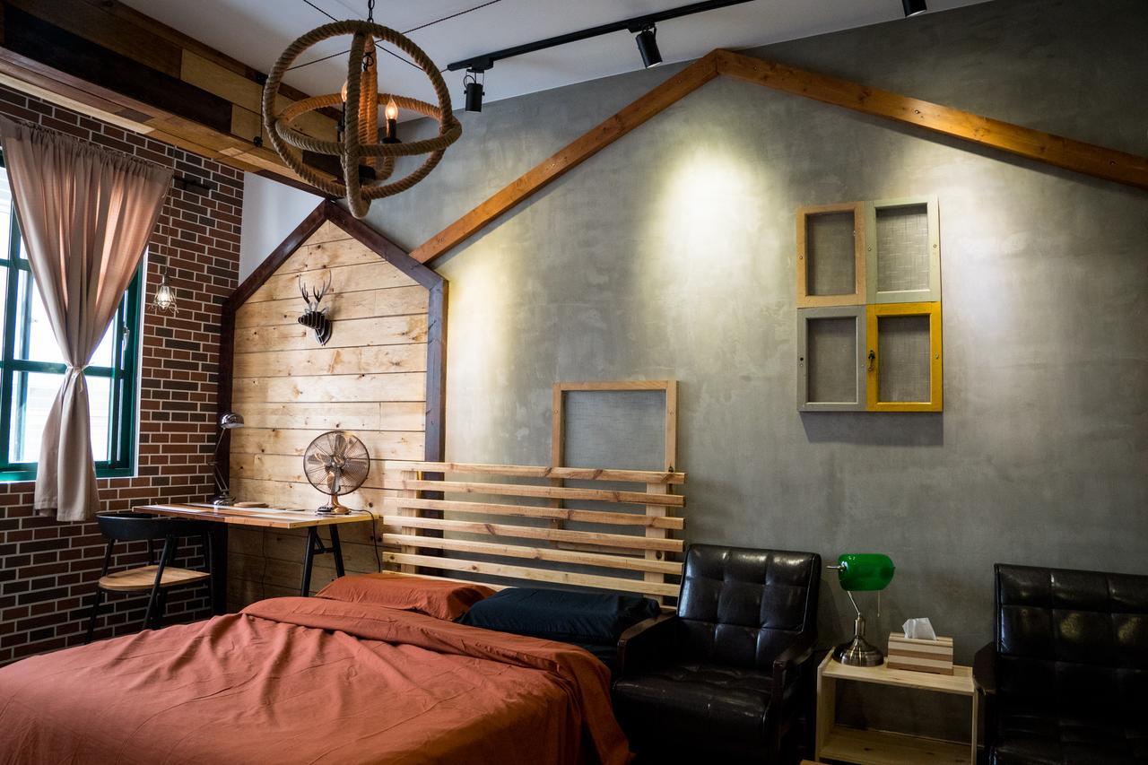 Baker Street London Style Inn Ταϊνάν Εξωτερικό φωτογραφία