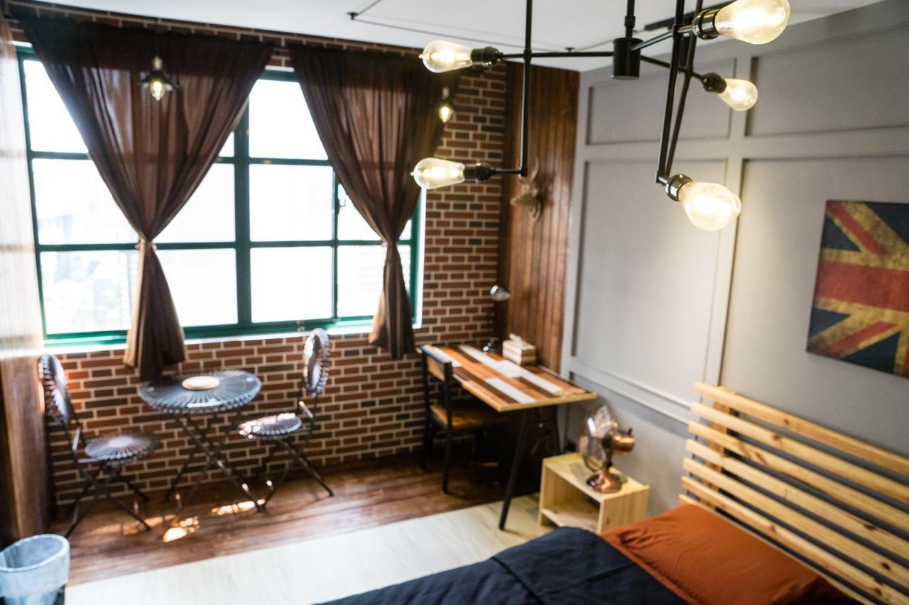 Baker Street London Style Inn Ταϊνάν Εξωτερικό φωτογραφία
